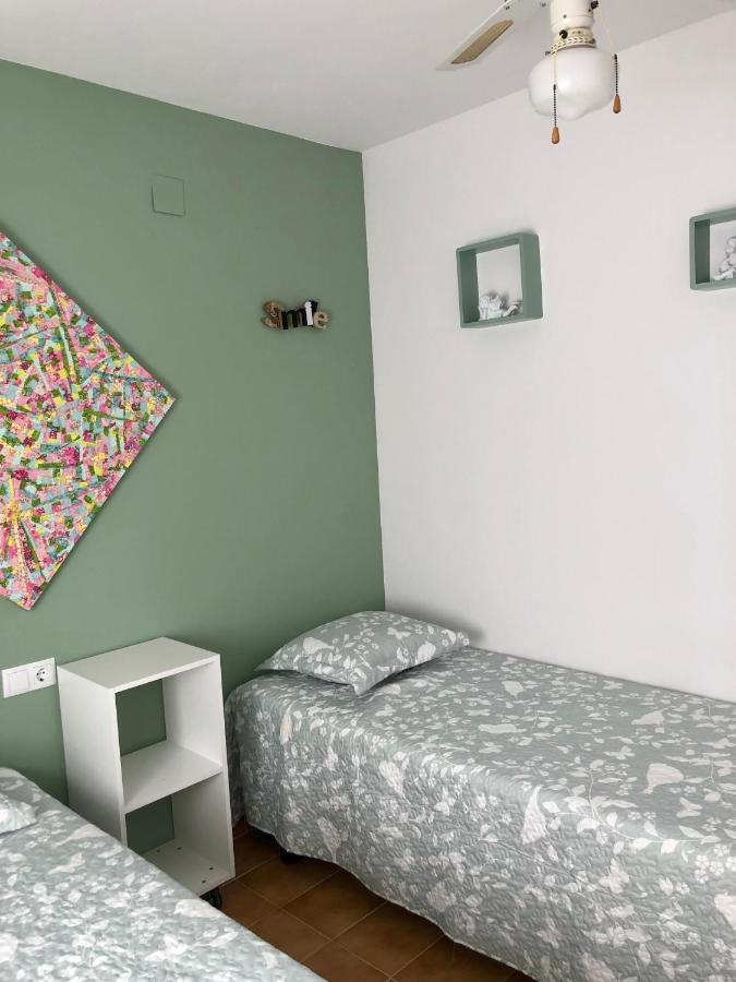 Appartement 80 M2,Port Rhodes D-2 Chambres, Terrasse Panoramique, Vue Sur Le Canal Principal D'艾姆布里亚布拉瓦 外观 照片